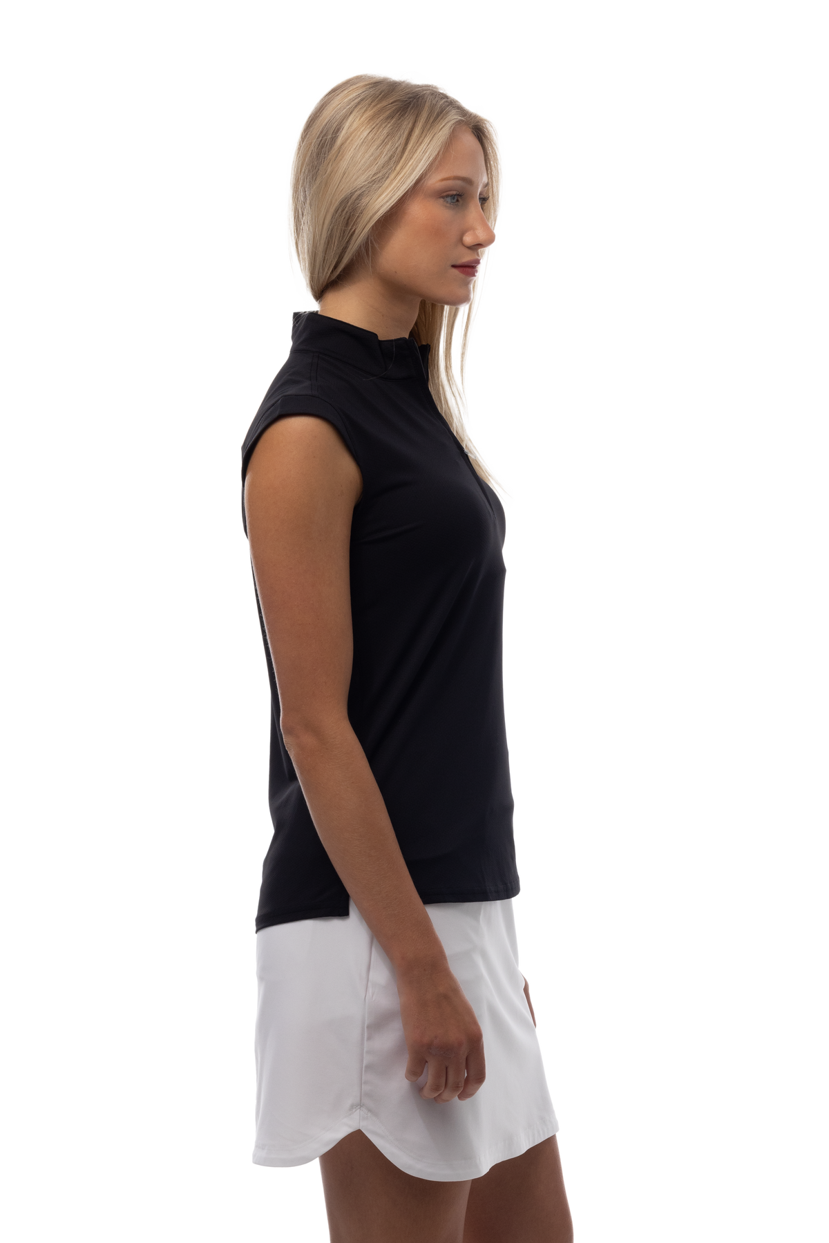 SANSOLEIL 1/4 ZIP SLEEVELESS SOLID MOCK. BLACK.  900627 - SanSoleil
